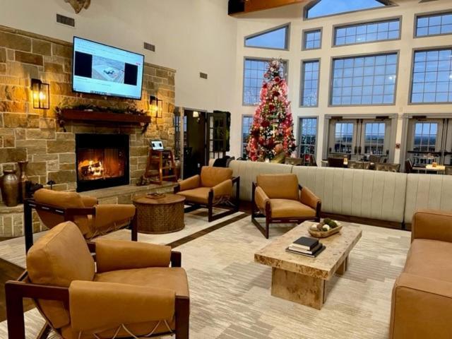 The Hideout Golf Club & Resort Lake Brownwood Экстерьер фото